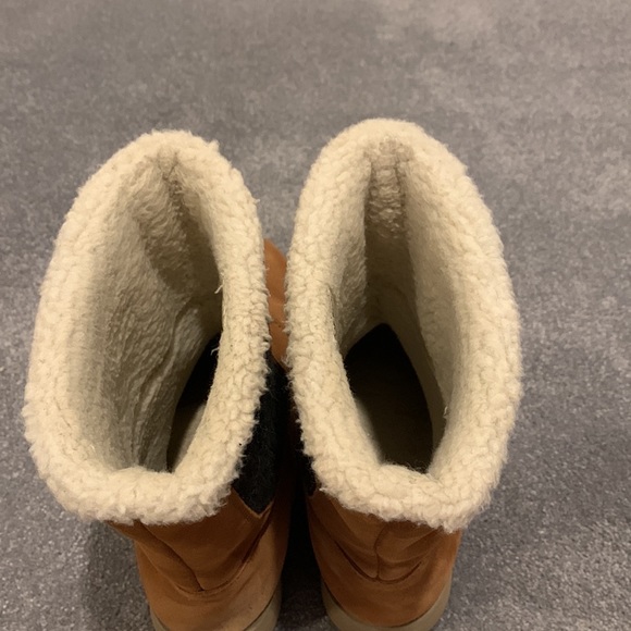 McKinley Boots - Picture 10 of 11